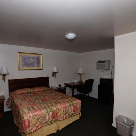 Best Budget Inn أنهايم المظهر الخارجي الصورة