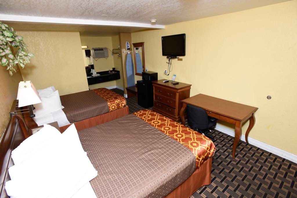 Best Budget Inn أنهايم الغرفة الصورة